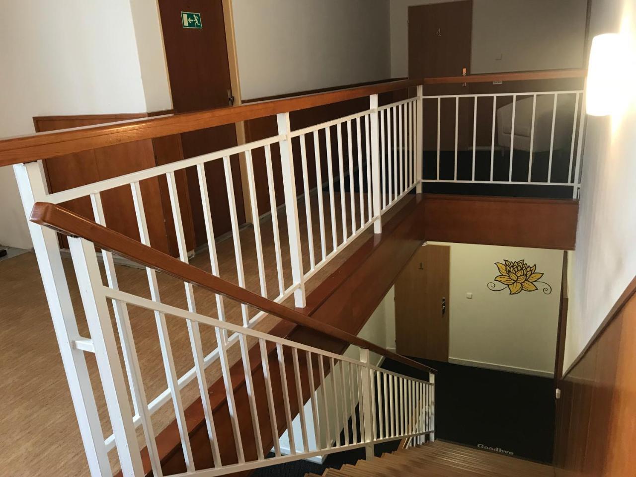 DNM Inn Korycany Bagian luar foto